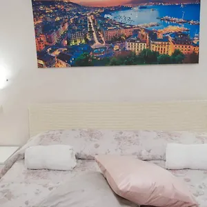 Nonnona House-napoli Centro Appartamento